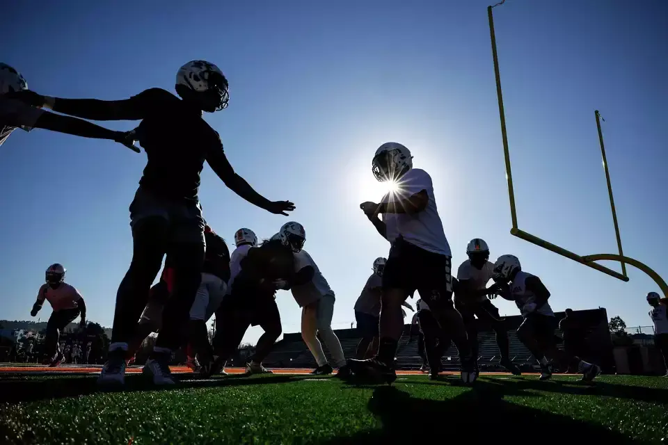 How are Bay Area high school football teams adapting to growing heat concerns?
